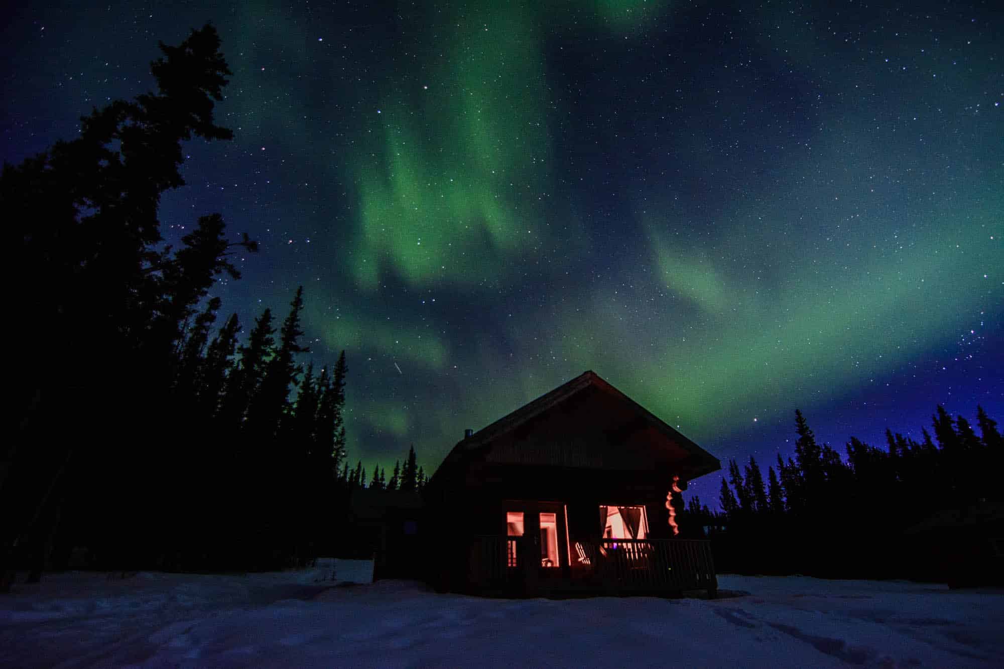 The Road Les Traveled captures the northern lights in yukon, canada