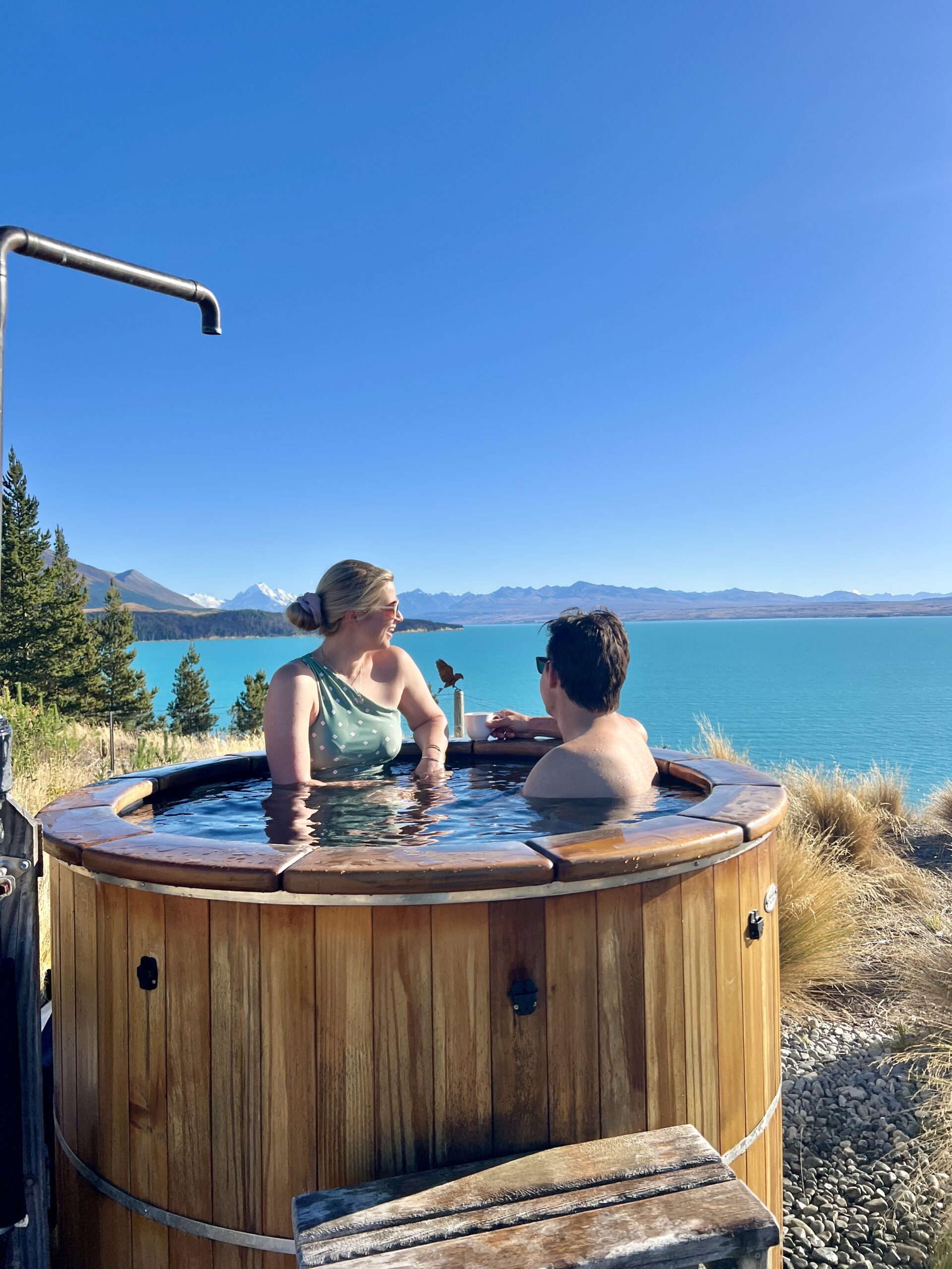 Mt. Cook Lakeside Retreat outdoor tub